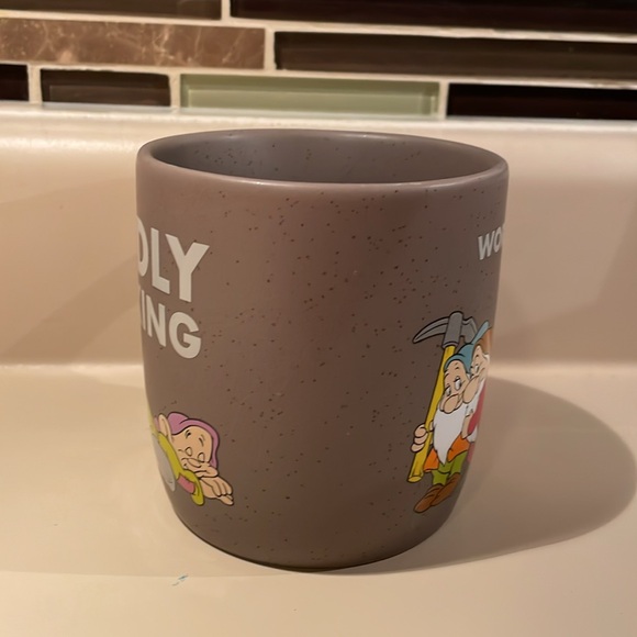 DISNEY UEC Snow White Seven Dwarfs Working Hard Hardly Working Coffee Mug - Picture 3 of 11